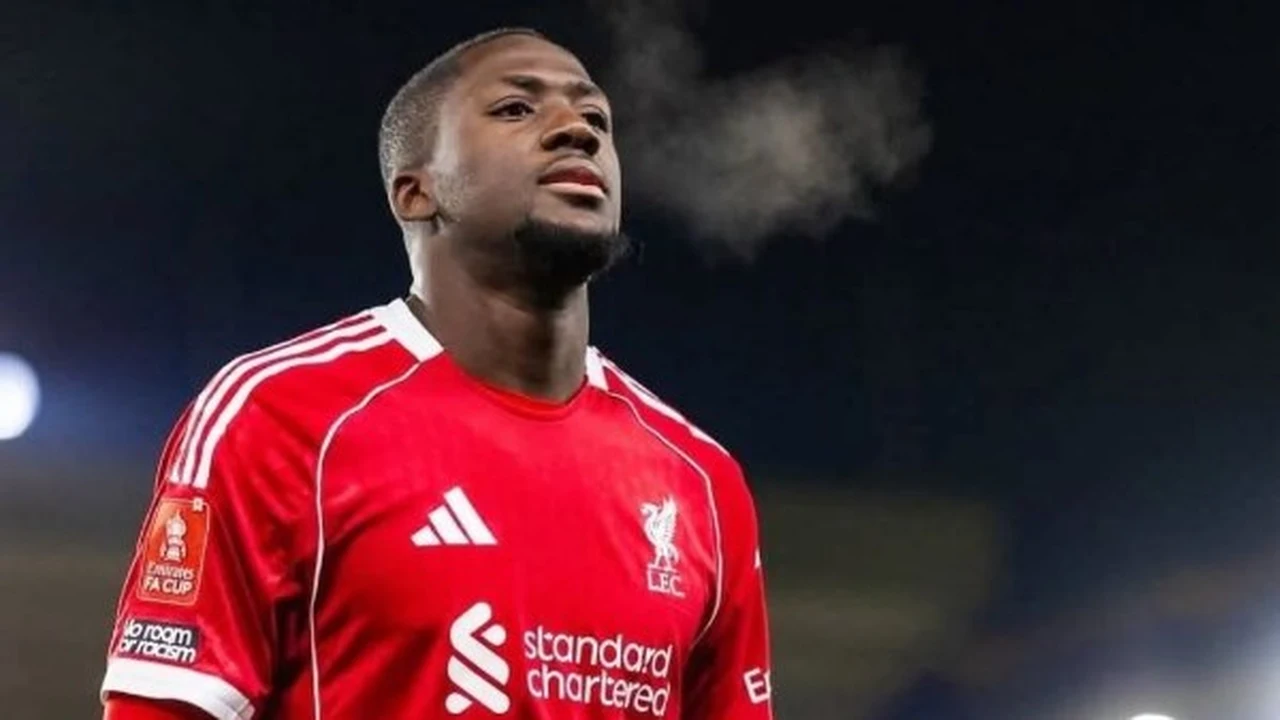 خطوة حاسمة من ليفربول لتأمين بقاء إبراهيما كوناتي